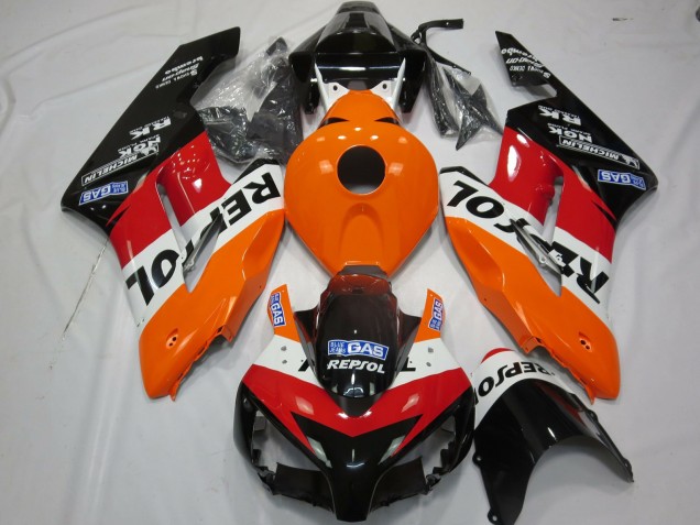 2004-2005 Classic Repsol Design 2 Honda CBR1000RR Motorcycle Fairing 2004-2005 Classic Repsol Design 2 Honda CBR1000RR Motorcycle Fairing