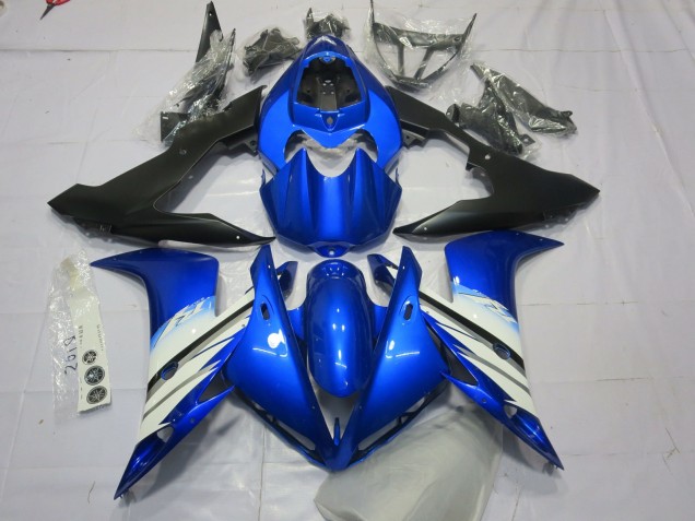 2004-2006 Blue and Black Yamaha R1 Motorcycle Fairing 2004-2006 Blue and Black Yamaha R1 Motorcycle Fairing