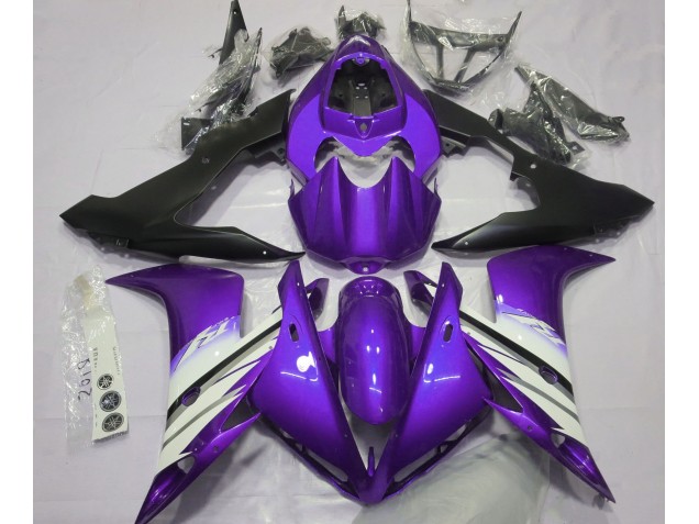 2004-2006 Bright Purple & White Yamaha R1 Motorcycle Fairing 2004-2006 Bright Purple & White Yamaha R1 Motorcycle Fairing