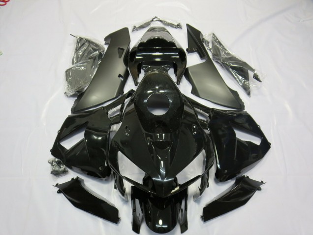 2005-2006 Matte and Gloss Black Honda CBR600RR Motorcycle Fairing