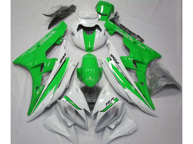 2006-2007 Gloss White and Green Yamaha R6 Motorcycle Fairing 2006-2007 Gloss White and Green Yamaha R6 Motorcycle Fairing