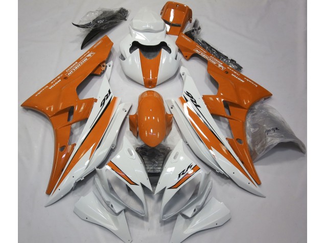 2006-2007 Gloss White and Orange Yamaha R6 Motorcycle Fairing 2006-2007 Gloss White and Orange Yamaha R6 Motorcycle Fairing