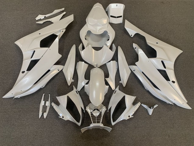 2006-2007 Pearl White Yamaha R6 Motorcycle Fairing 2006-2007 Pearl White Yamaha R6 Motorcycle Fairing