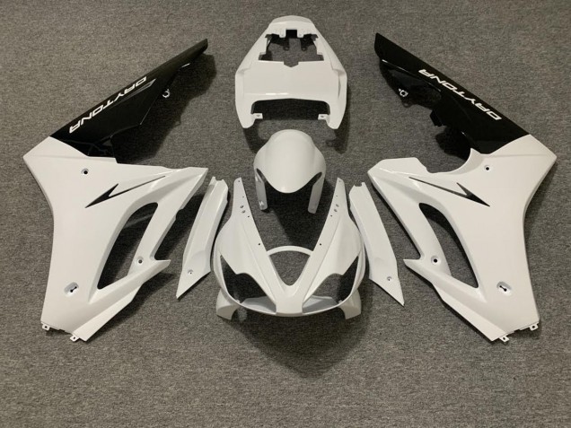 2006-2008 Gloss White and Black Triumph Daytona 675 Motorcycle Fairing 2006-2008 Gloss White and Black Triumph Daytona 675 Motorcycle Fairing