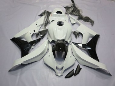 2007-2008 Gloss White and Black Honda CBR600RR Motorcycle Fairing