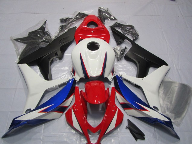 2007-2008 OEM White Red Blue Style Design Honda CBR600RR Motorcycle Fairing 2007-2008 OEM White Red Blue Style Design Honda CBR600RR Motorcycle Fairing