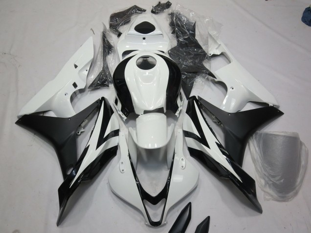 2007-2008 White and Black OEM Style Honda CBR600RR Motorcycle Fairing 2007-2008 White and Black OEM Style Honda CBR600RR Motorcycle Fairing